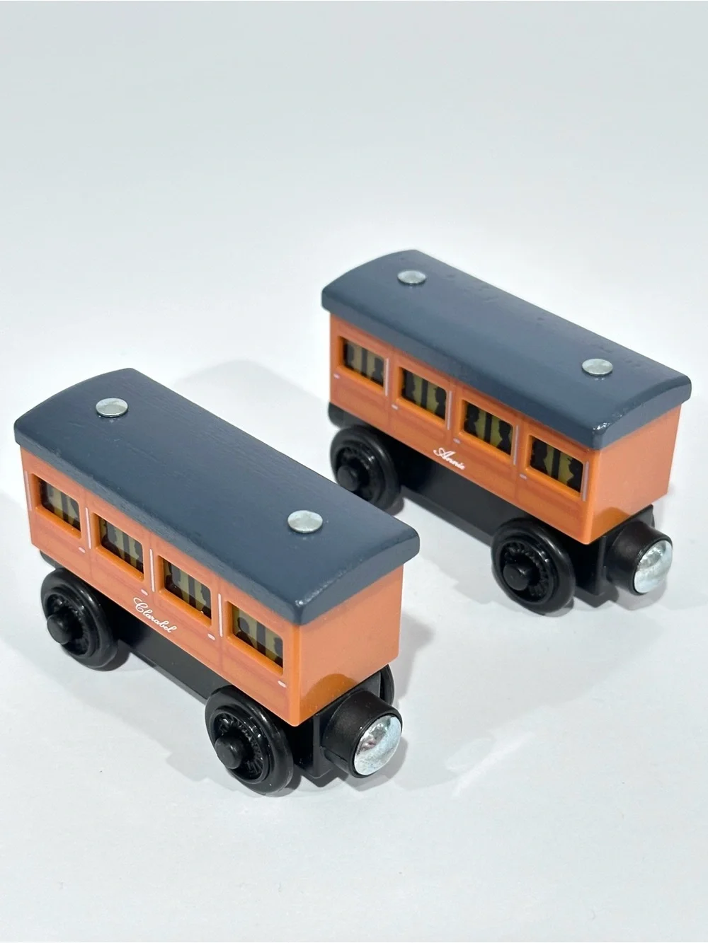 Thomas & Friends Light Up Reveal Annie & Clarabel Wooden Railway